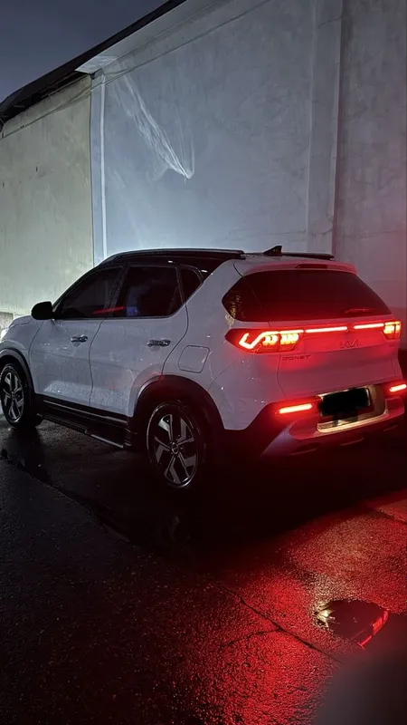 Kia-Sonet FULL.