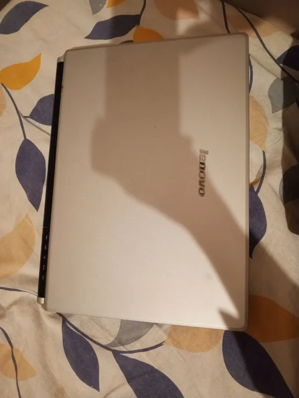 Lenovo note book 2 Lenovo note book 2
