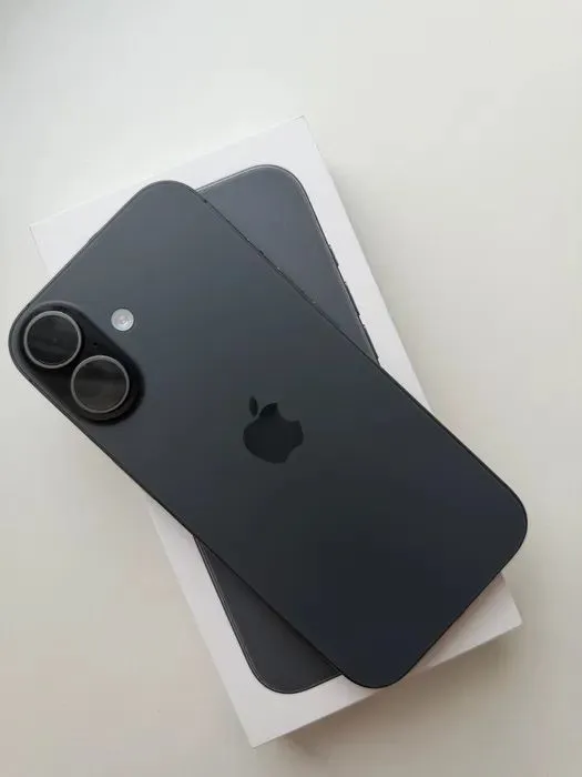 Ipnone 17 qora imeika otgan