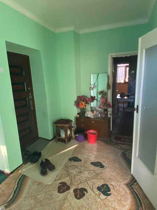 Jizzax shahri markazida 77-seriyali 3 xonali gishtli uy sotiladi. — фото 4