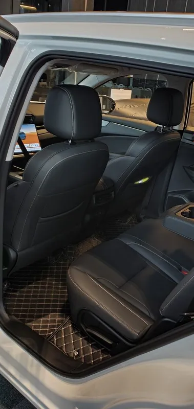 Kaiyi x7 Hybrid: 7 örindiqli, 5litr/100km 7