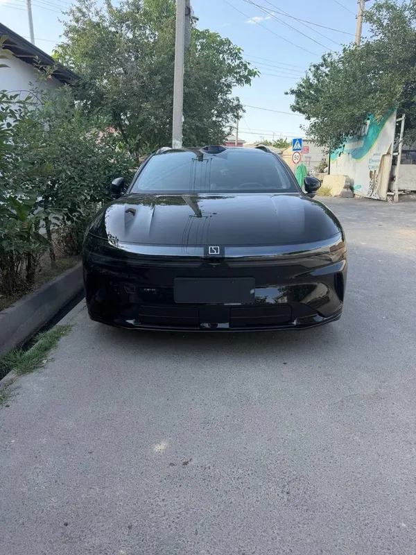 Zeekr 007 GT в наличии! 1 Zeekr 007 GT в наличии! 1