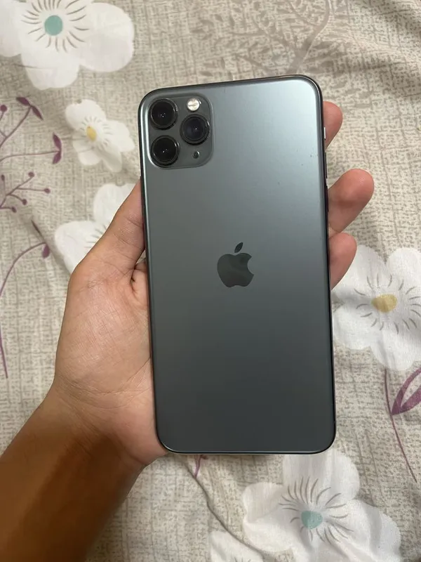 Срочна Продается Iphone 11 Pro Max 64GB 4 Срочна Продается Iphone 11 Pro Max 64GB 4