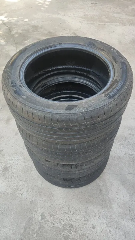 Продам баллони размер 15 1