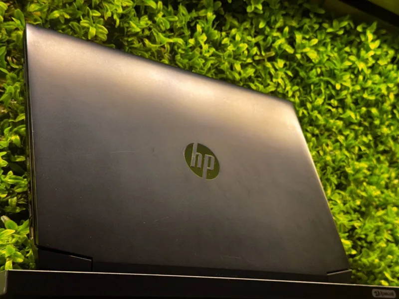 Ноутбук HP Pavilion 1