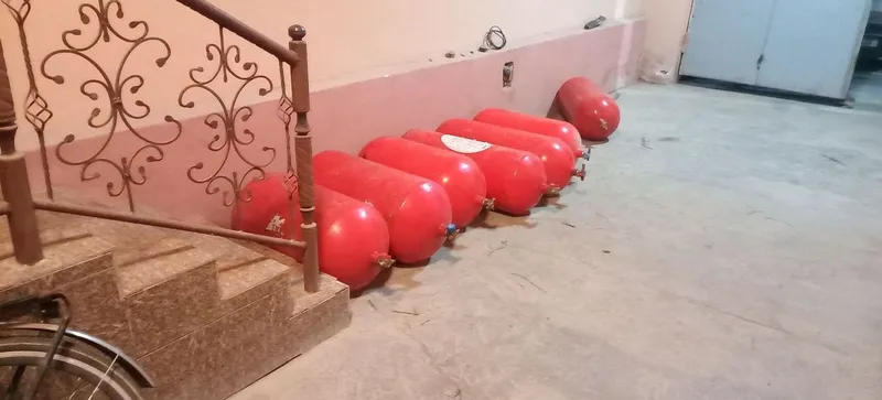 Har-xil turdagi balonlar bor kelishtrib beramiz yillari yaxshi