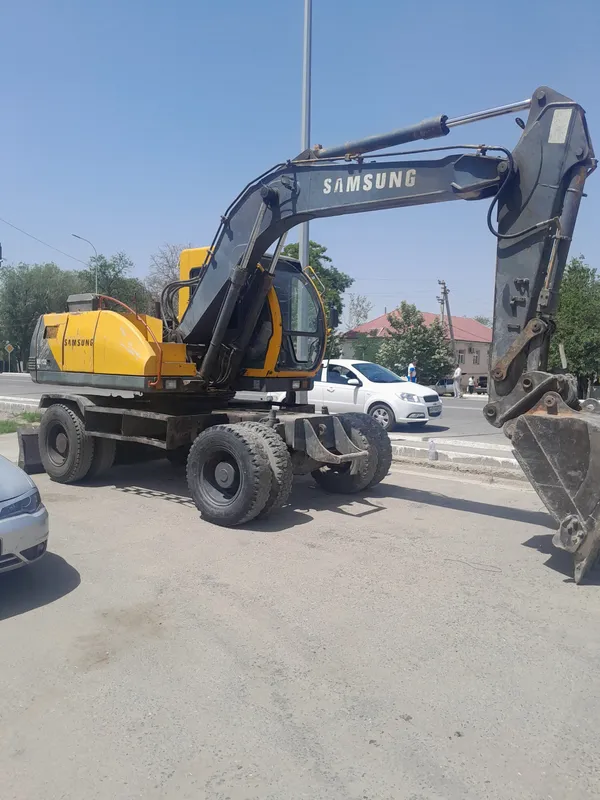Экскаватор Samsung 132 Mx продаётся, состояние отличное 3 Экскаватор Samsung 132 Mx продаётся, состояние отличное 3