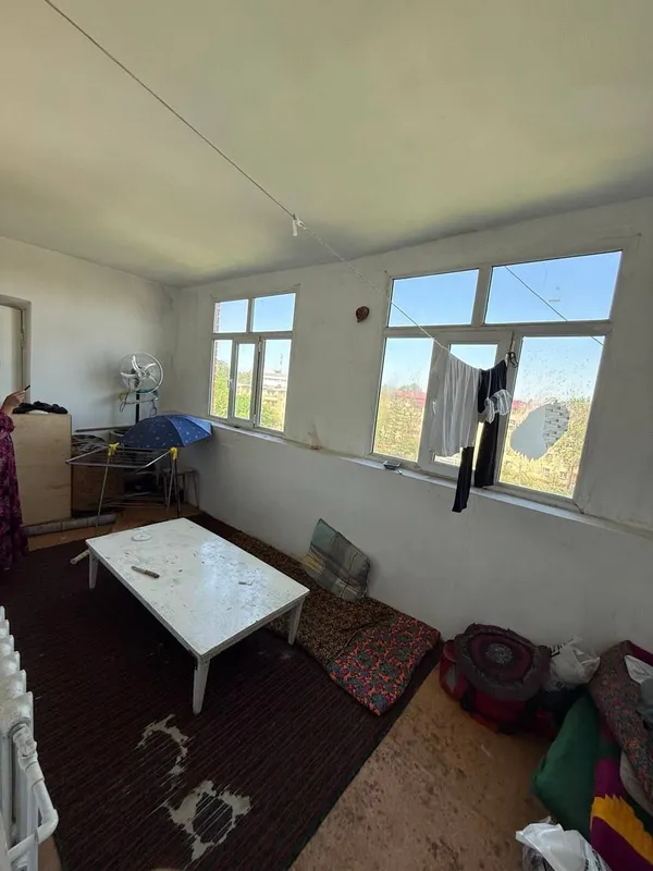 Sputnik-4 dahasida 70 m² 3 xonali kvartira sotiladi 9