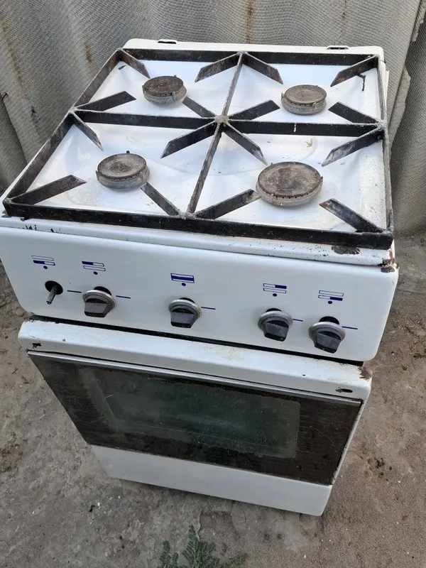 Продаётся газ плита 1 Продаётся газ плита 1