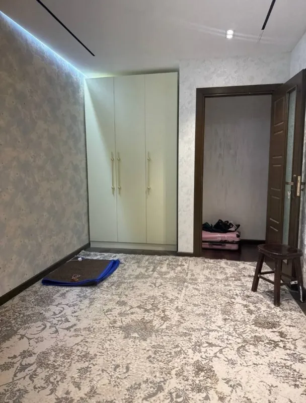 3-комнатная квартира, 70 м², Мирабад 6