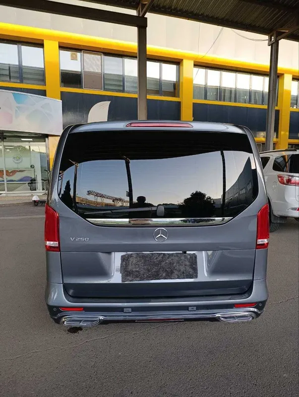 Mersedes Vito 250 4 Mersedes Vito 250 4