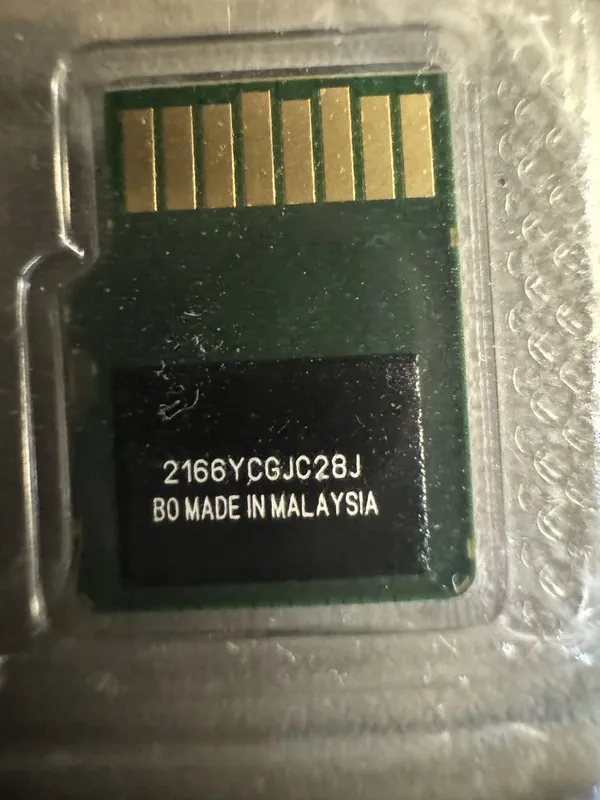 Fleshka 400 GB orginal — фото 1