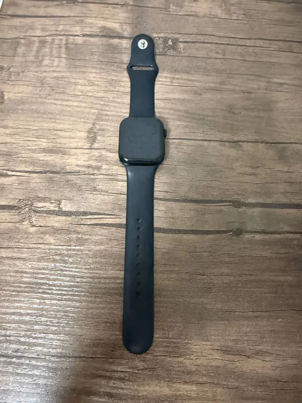 Smart soat sotiladi, Smart Watch qora rangda — фото 1