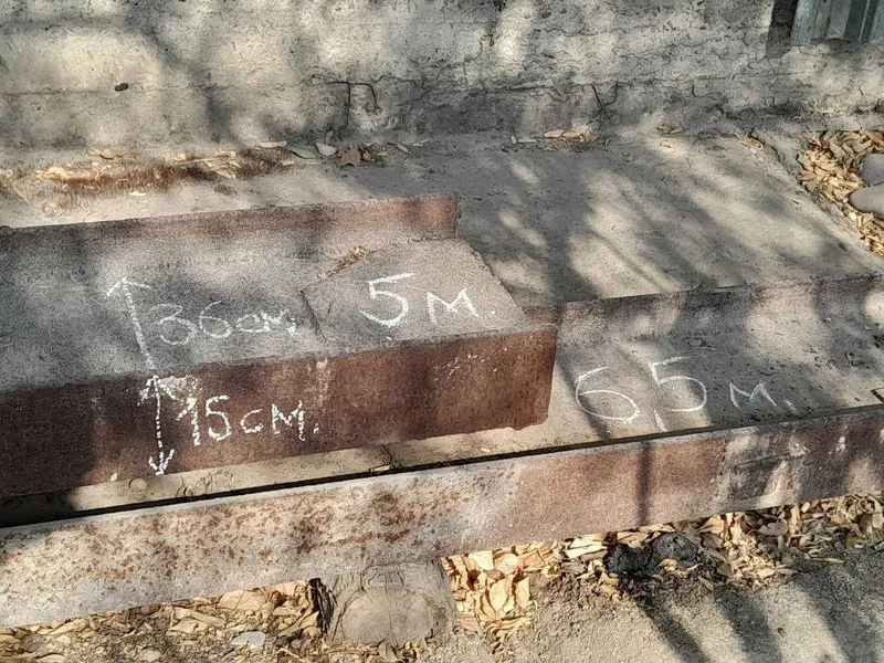 Продаю или меняю двутавр 36 см - б/у 400 000 сум за метр 2