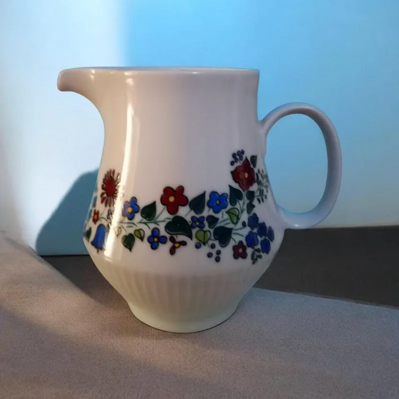 СЛИВОЧНИК винтаж (ГДР)