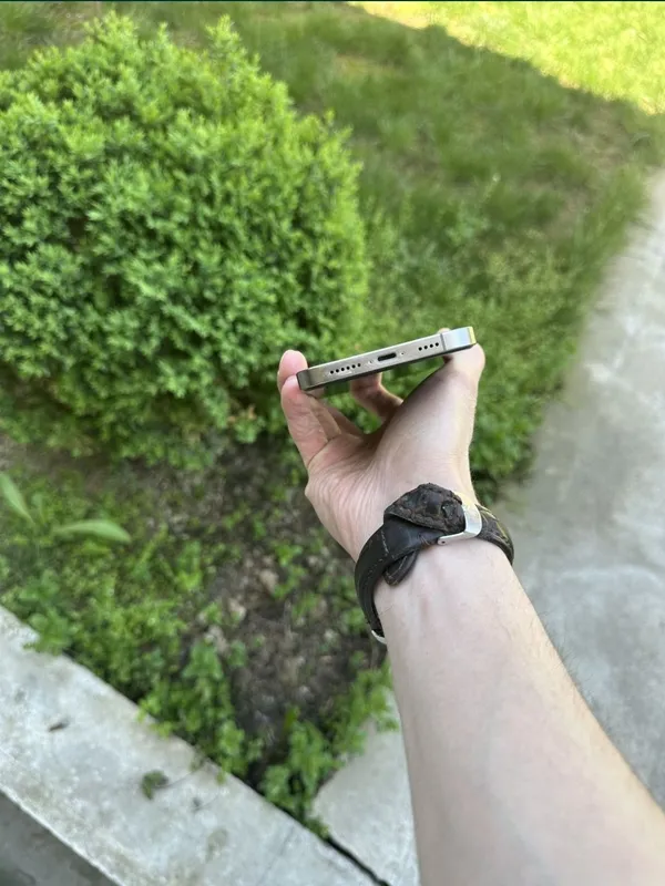 iPhone XR 128GB 15 Pro korpusda — фото 5