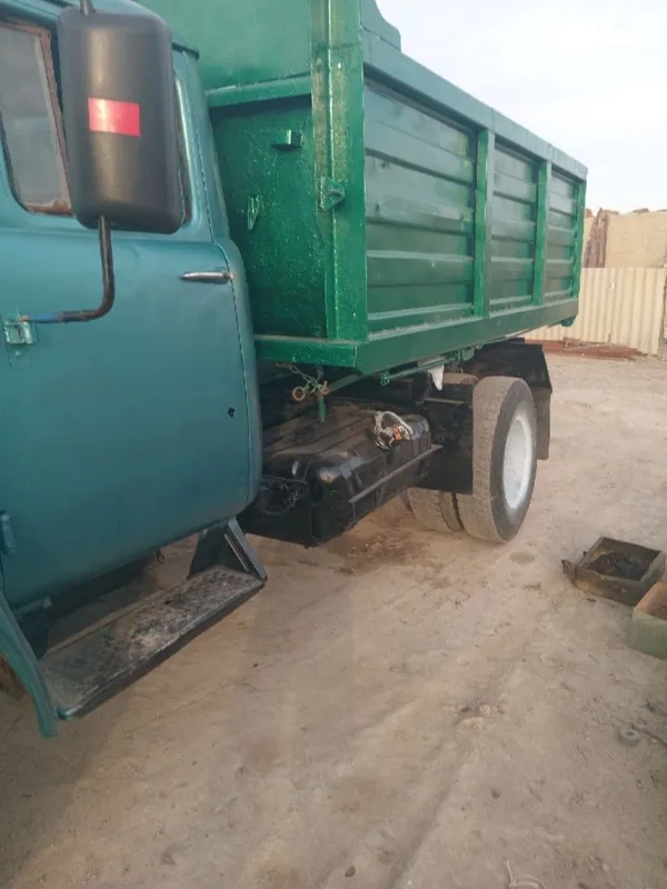 Zil 554m yuk mashinasi kelishilgan holda sotiladi — фото 1