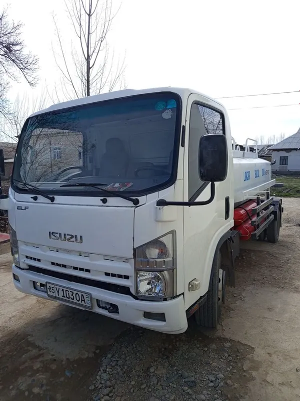 Isuzu Вадавоз сотилади 2013 йил — фото 4