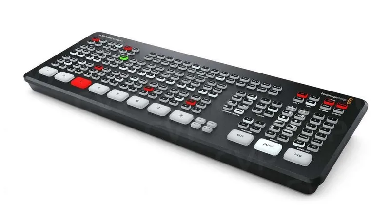 Blackmagic ATEM Mini Extreme видеомикшер для стриминга