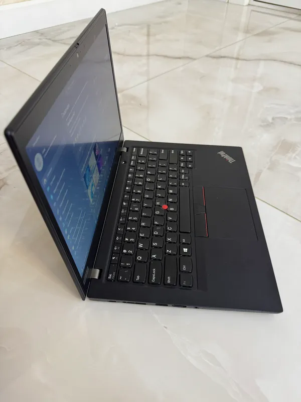 Lenovo ThinkPad T480 4