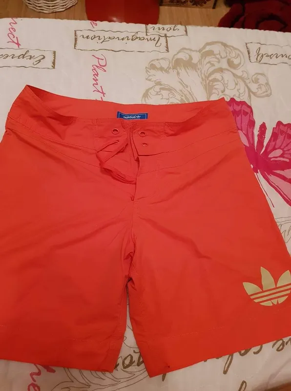 Шорты Adidas оригинал М 46 рр состояние отличное
