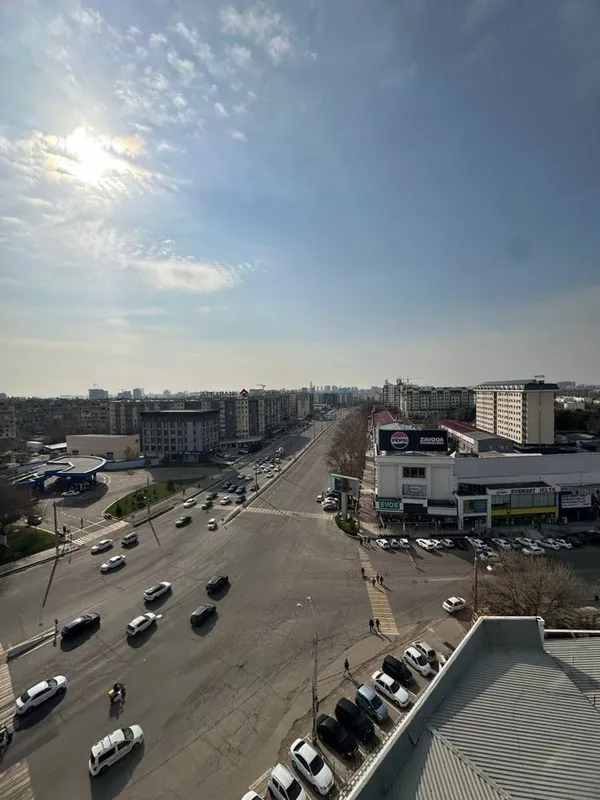 Продается помещение Ор-р: рынок Паркент 569м2 — фото 1 Продается помещение Ор-р: рынок Паркент 569м2 — фото 1