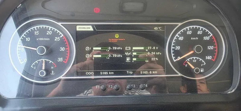 Автокран Zoomlion ZTC 1000 V6-1 100т 5