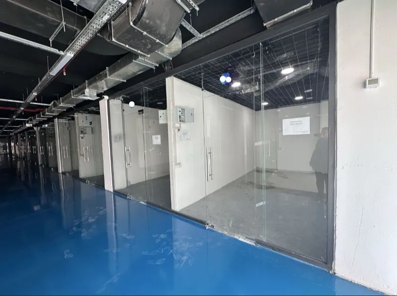 Срочно магазин Scopus Mall 3 Срочно магазин Scopus Mall 3