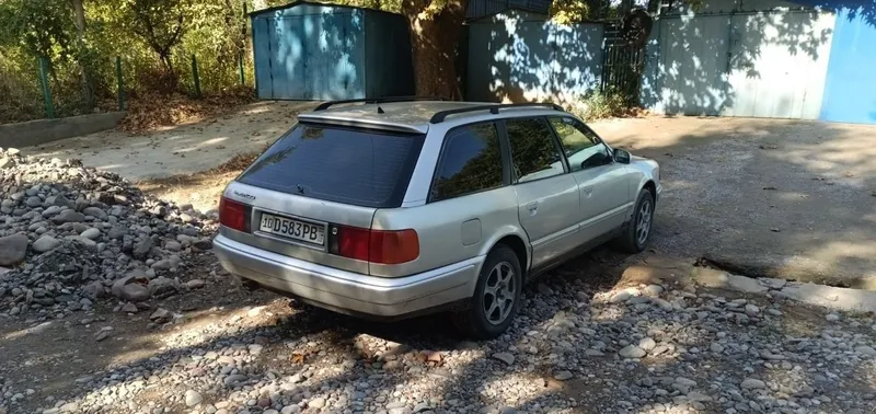 Audi C4 100 2.3 l 4 Audi C4 100 2.3 l 4