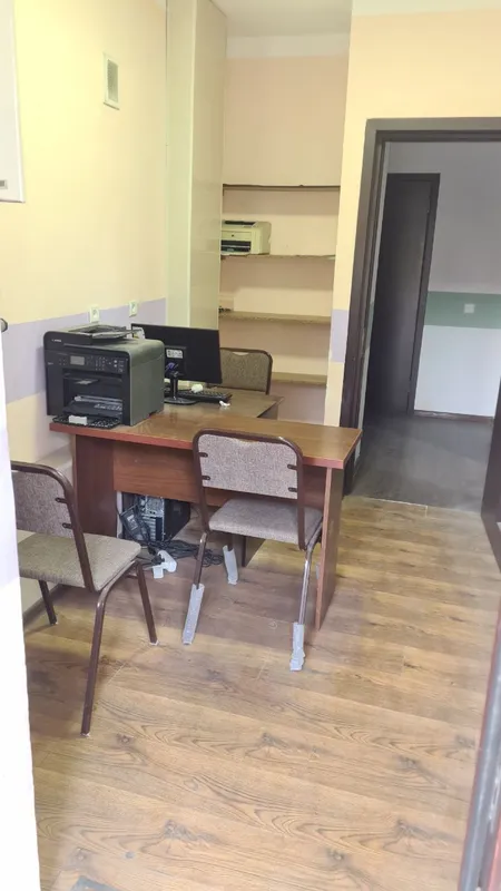 Yangi Hayot metrosi yonida 65 kv.m ofis ijaraga beriladi 4