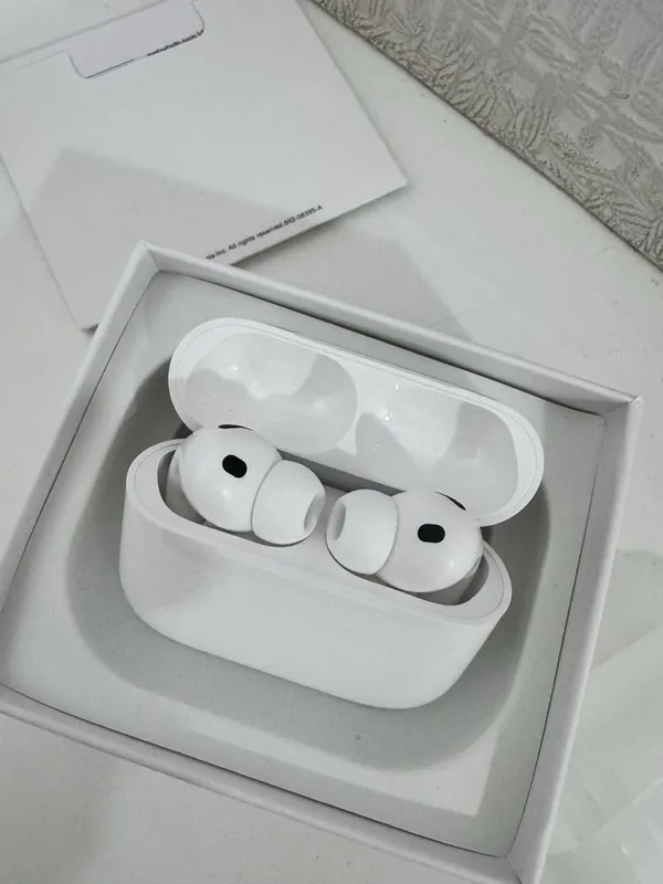AirPods Pro 3 model: A3065 A3122 — фото 4 AirPods Pro 3 model: A3065 A3122 — фото 4