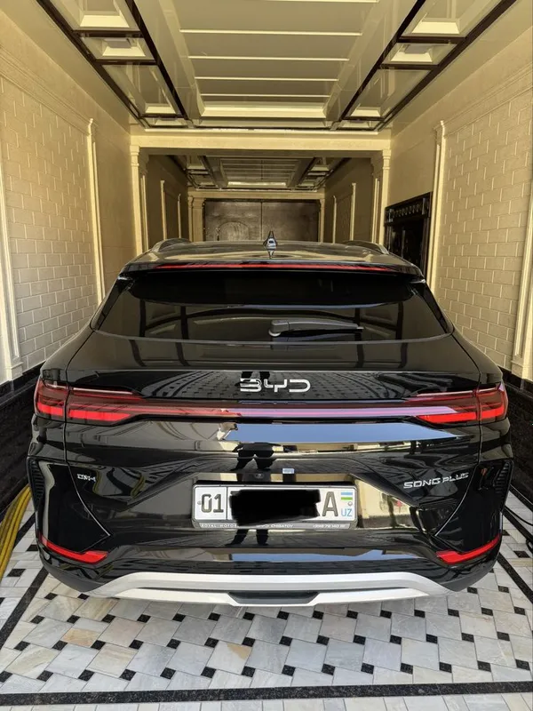 Byd champion hybrid gibrid 150 dm-i 5 Byd champion hybrid gibrid 150 dm-i 5