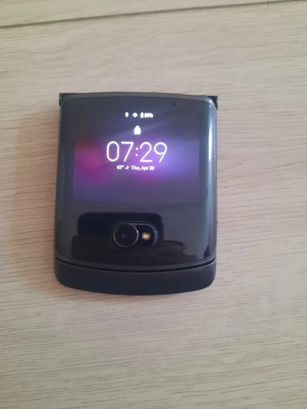 Motorola razr 5G Perfectum — фото 1