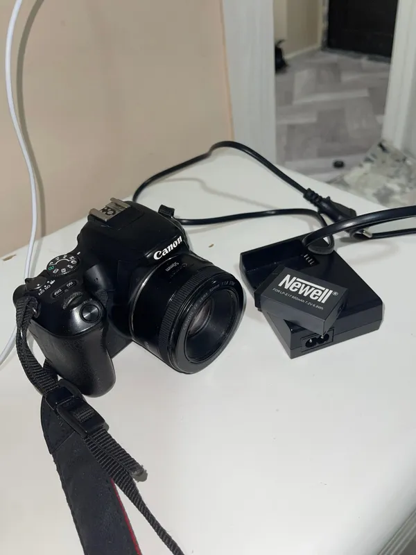 Фотоаппарат Canon EOS Rebel SL2 — фото 2