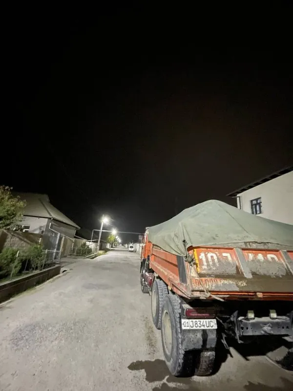 Klines sheben chinoz kum kompot gisht shlakablok poima kamazda — фото 2