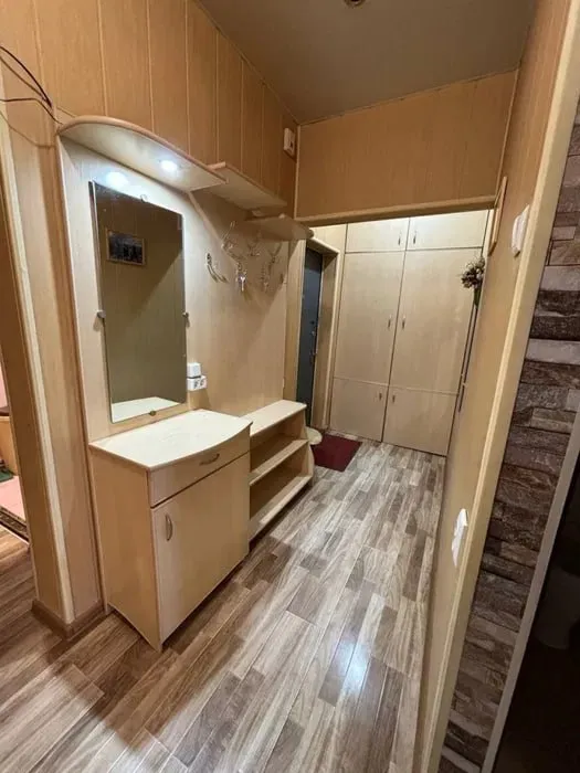 4 xonali kvartira, 84 m2, Olmazor 9