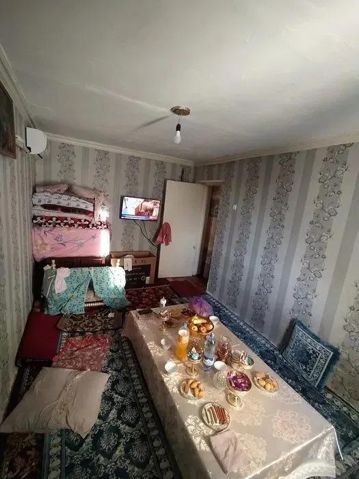 Yangi yol shaxarda 2 xonali kvartira sotiladi