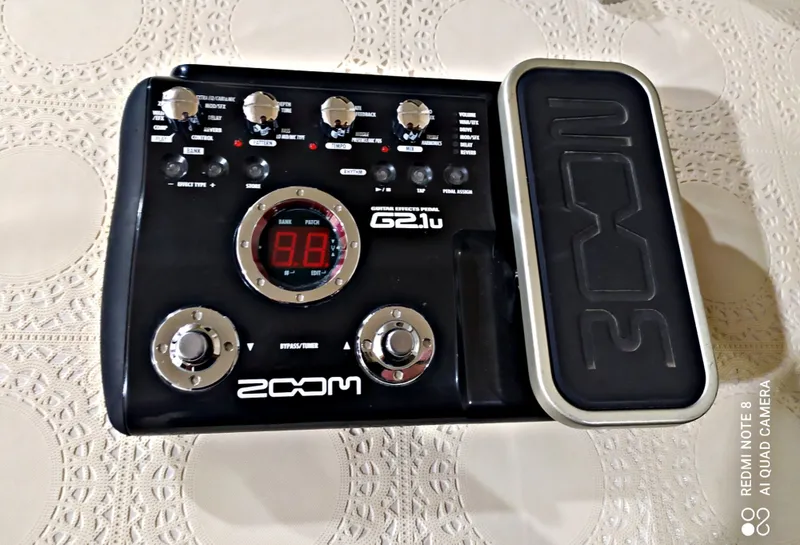 Zoom 2 G.1 U Srochna Sotiladi. Zvuklari bor