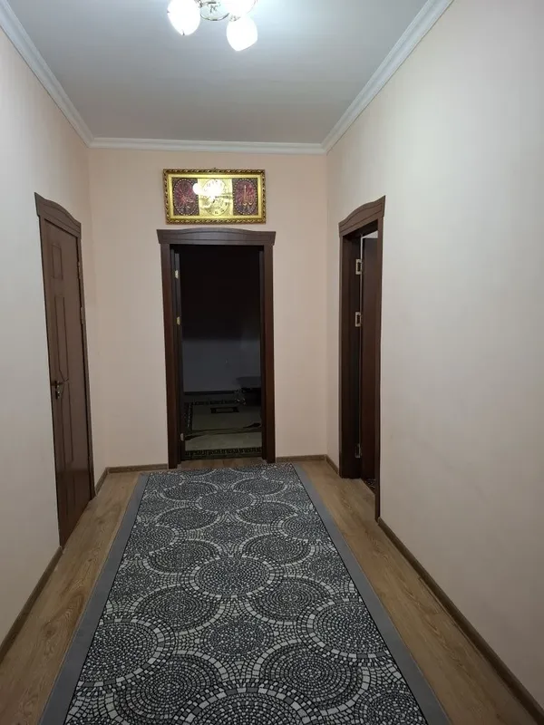 Qorasuv 1 da, 3 xonali kvartira ijaraga beriladi