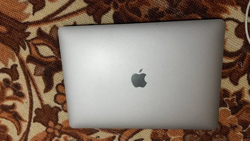 MacBook pro — фото 1