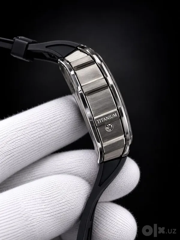 Richard Mille RM 011 — Titanium 5 Richard Mille RM 011 — Titanium 5