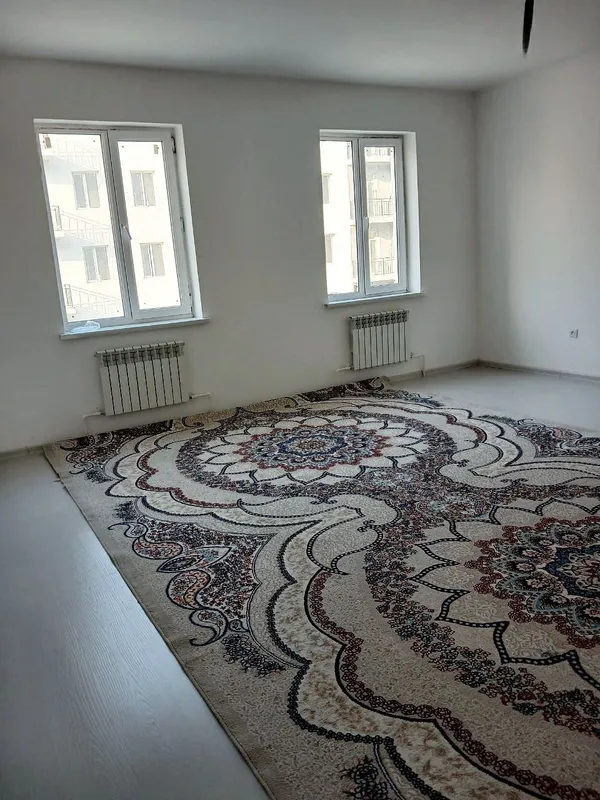В Сергели, в Янги Ҳаёт, есть дом в аренду 2