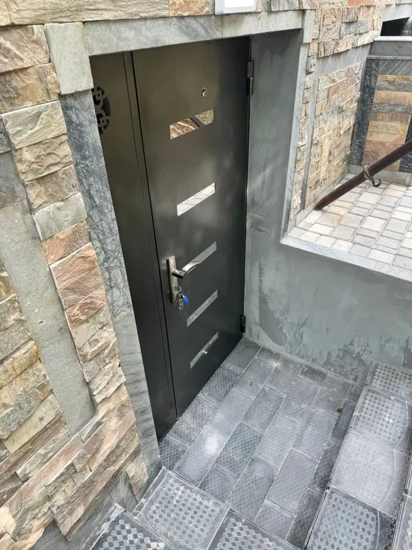 Mirzo Ulug‘bek tumanida 132 m² tayyor ofis / podval 2 qavatli — фото 2