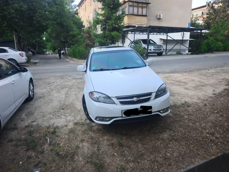 автомобиль ласети