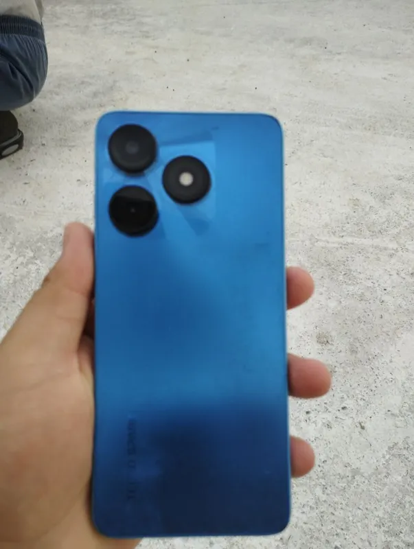 Tecno spark 10