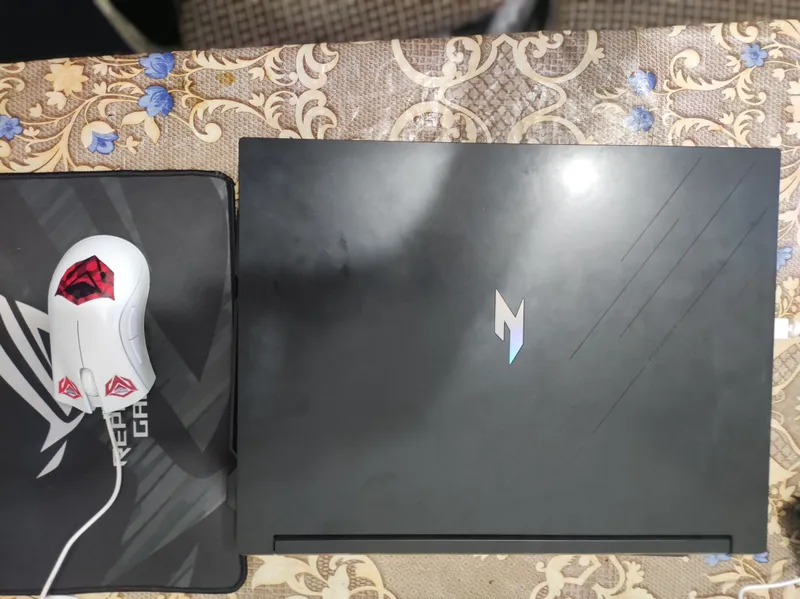 Acer Nitro V16 (ANV16-71) sotaman 1