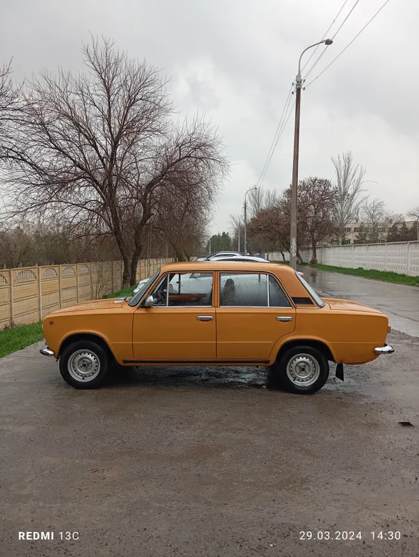 ВАЗ 21011 Жигули, 1981 год, от одного владельца 3 ВАЗ 21011 Жигули, 1981 год, от одного владельца 3