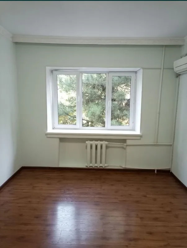 продается 1ком квартира в бывшем общежитии студия 6