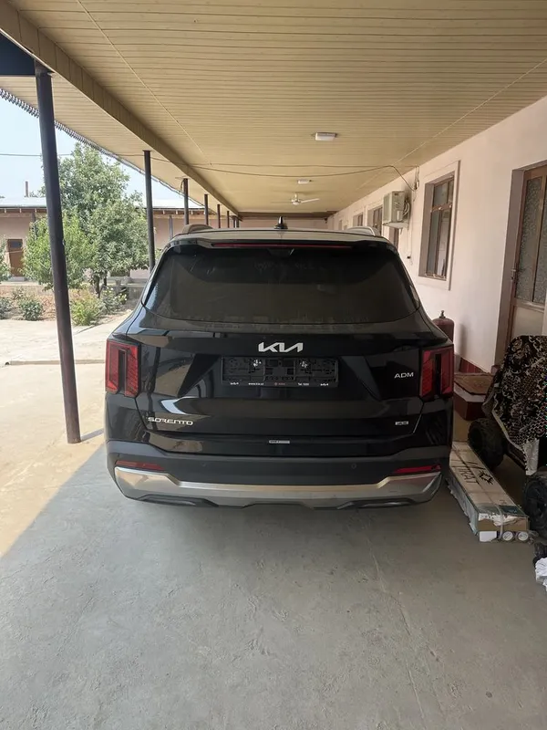 Kia Sarenta full 3