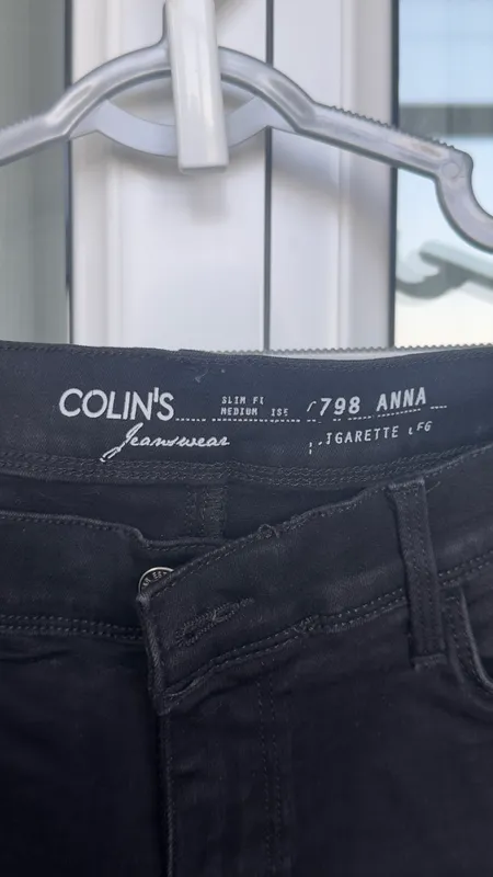 Ayollar jinsi Colin’s 3
